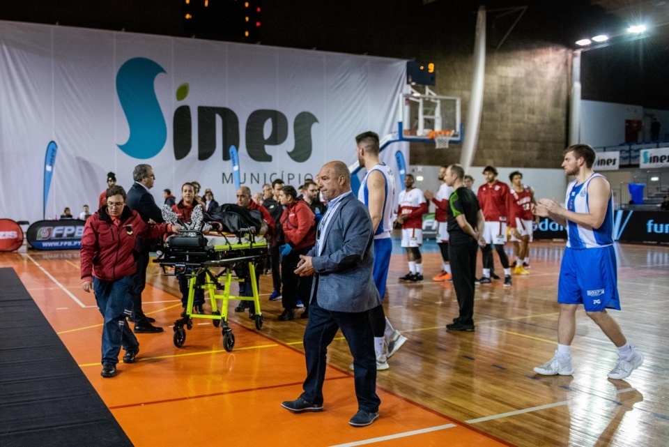 Acidente do basquetebolista Betinho Gomes (Benfica)