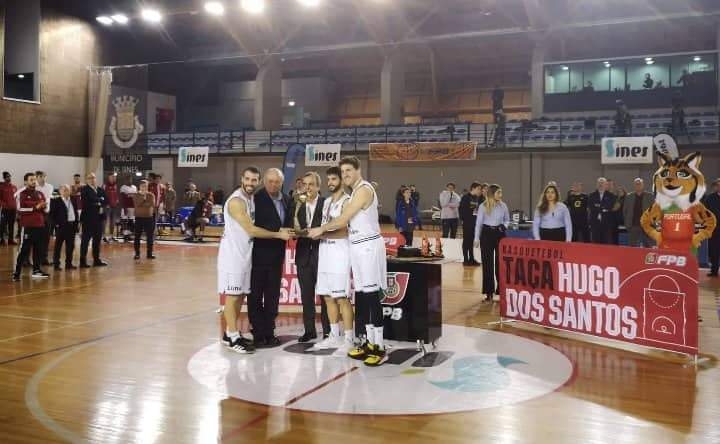 Oliveirense vence Taça Hugo dos Santos