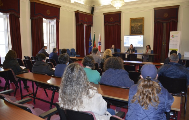Câmara Municipal de Santiago do Cacém apoia qualificação dos seus trabalhadores