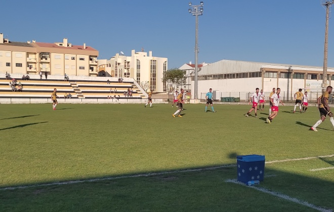 Vasco da Gama de Sines vence o Águas de Moura e garante a manutenção