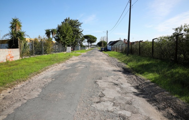 Estrada entre Aldeia da Justa e Cadoços vai ser reparada