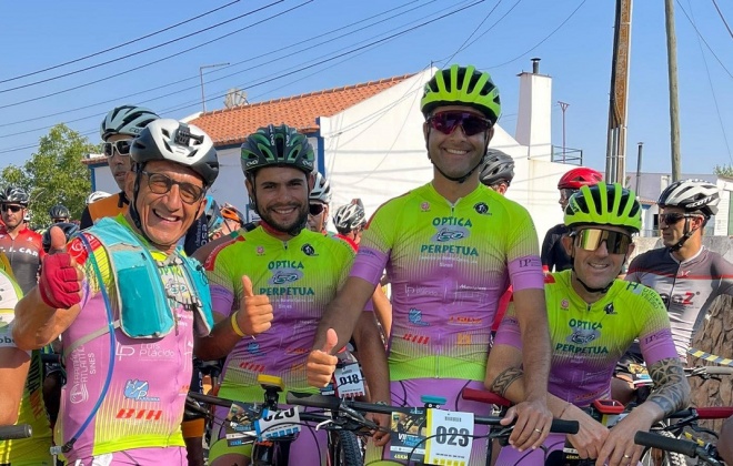 Os Larga a Roda participaram na VII Maratona BTT Trilhos de Figueira de Cavaleiros