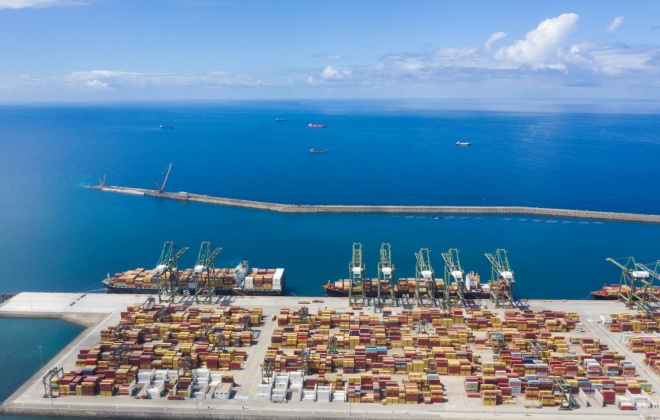 Porto de Sines sobe três lugares no TOP 100 mundial