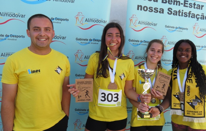 Vasco da Gama de Sines sagrou-se Campeão Distrital de Estrada em juvenis femininos