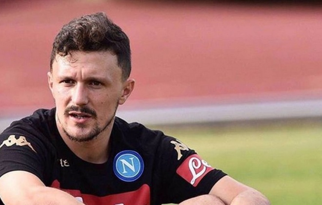 Futebolista siniense Mário Rui sagra-se campeão italiano pelo Nápoles