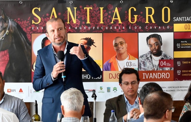 Começa hoje e prolonga-se até domingo a Santiagro 2023