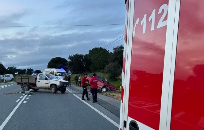 Colisão provoca ferido grave em Canal Caveira, Grândola