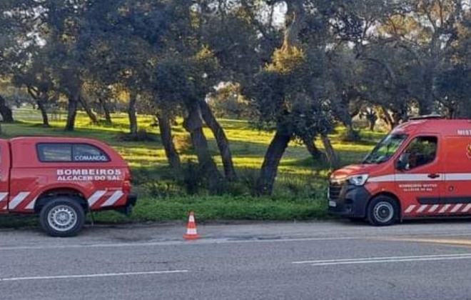 Despiste provoca um ferido na Estrada Nacional 253 em Alcácer do Sal