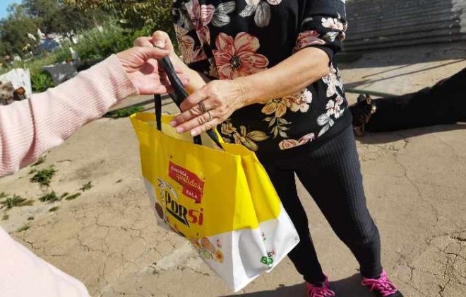 68 idosos de Sines receberam kits de higiene pessoal