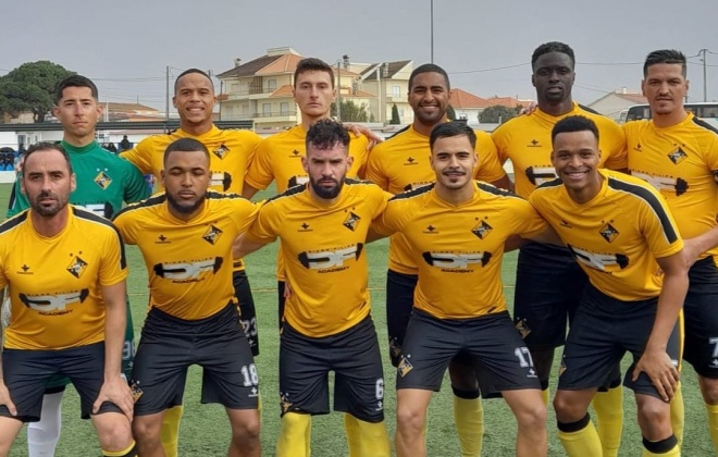 Vasco da Gama de Sines perdeu na Charneca da Caparica por 2-1