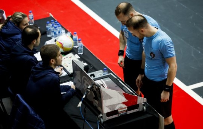 Suporte de vídeo à arbitragem nas Taças de Portugal de futsal em Sines
