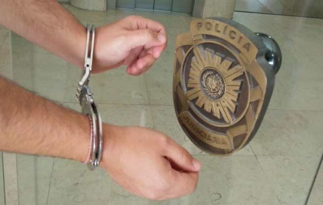Homem detido por abusar sexualmente das filhas de 16 e 20 anos em Alcácer do Sal