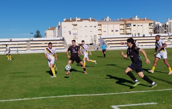 Vasco da Gama recebeu e empatou a dois golos frente ao Palmelense