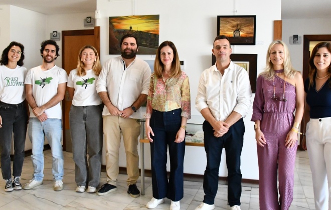 Câmara Municipal de Santiago do Cacém e a Associação Just a Change assinaram um  protocolo de colaboração