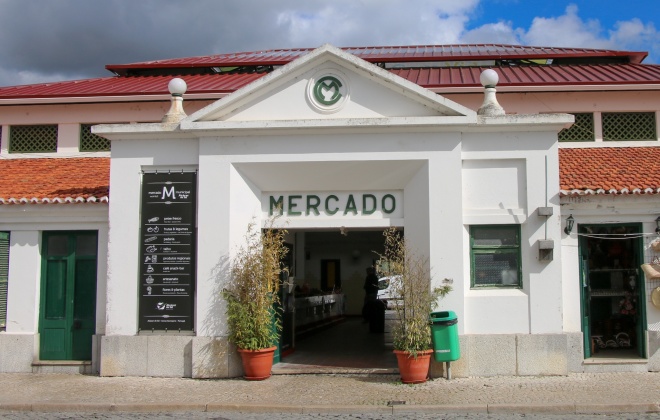 Lojistas do Mercado Municipal de Alcácer do Sal isentados do pagamento de taxas até ao final do ano
