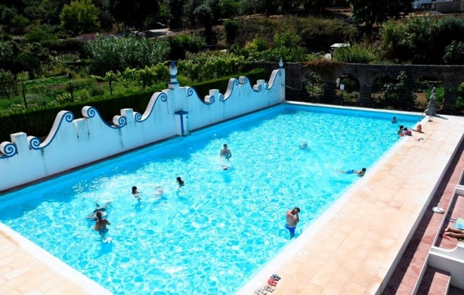 Piscina Grande de Santiago do Cacém já abriu ao público