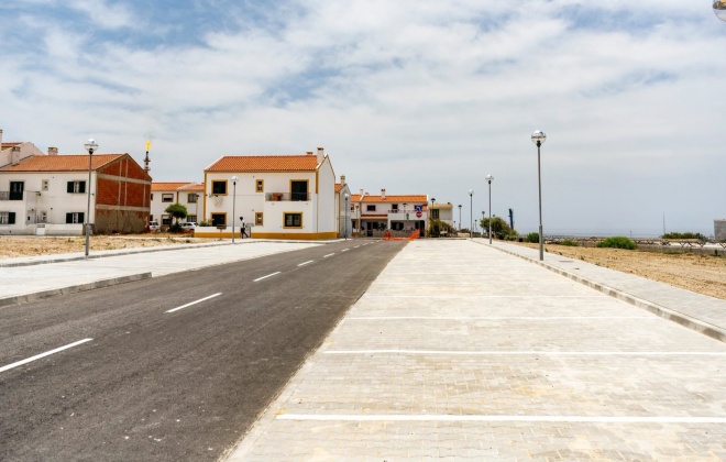Novo arruamento melhora circulação e estacionamento no Bairro Amílcar Cabral